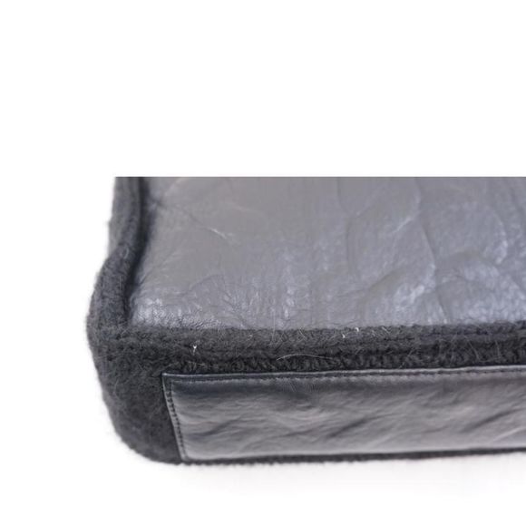 Chanel Chain Shoulder Bag - Picture 9 of 9